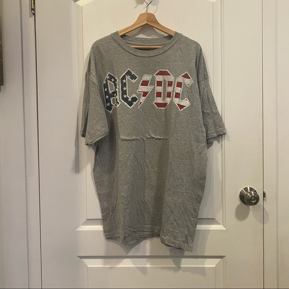 AC/DC | Tops | Acdc Gray Band Tshirt | Poshmark